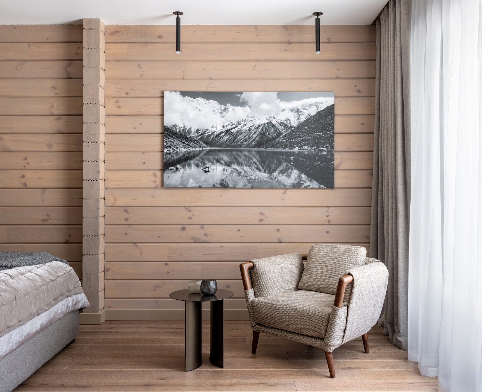 Загородный дом в стиле шале.