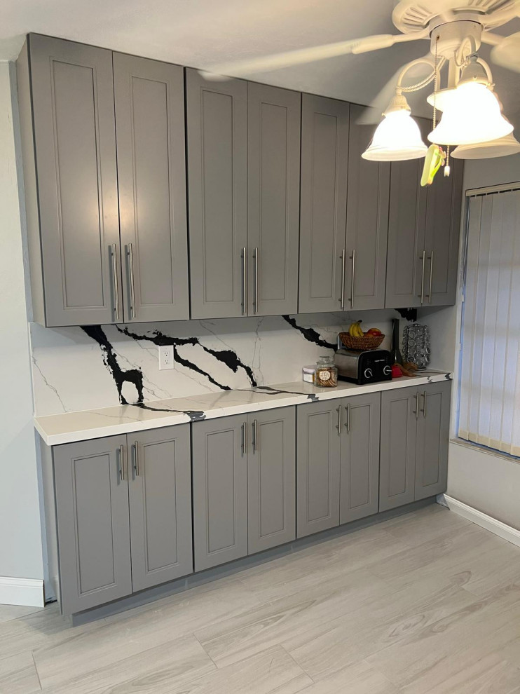 White and Grey modern kitchen