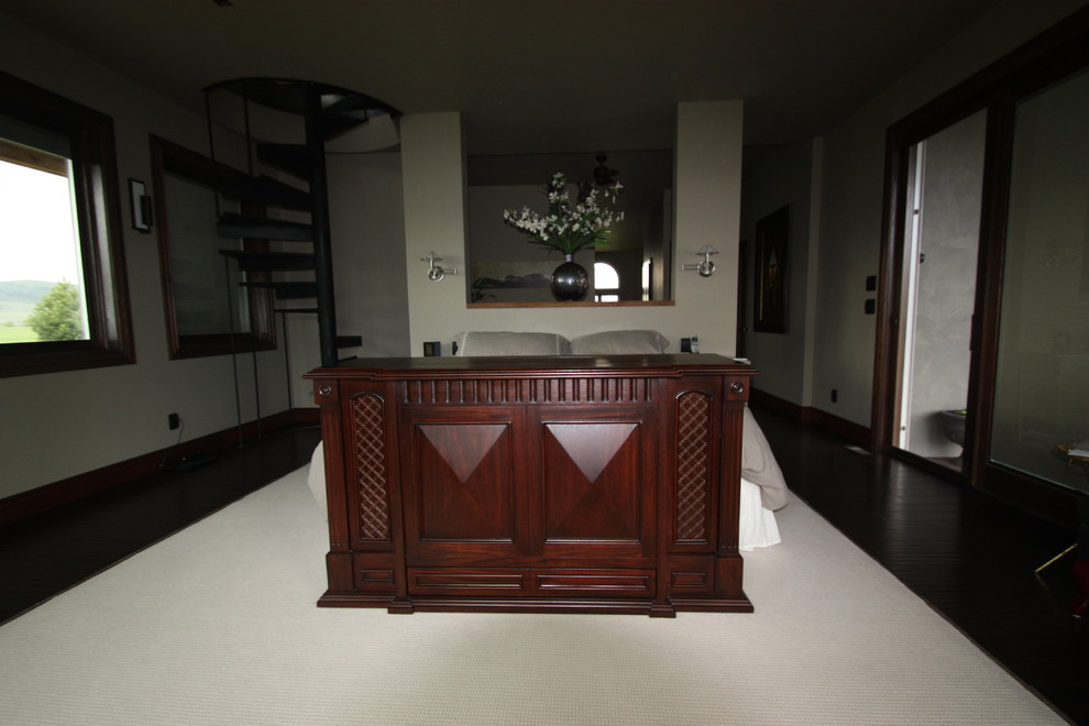 End of Bed TV lift & Foot of the bed TV lift by