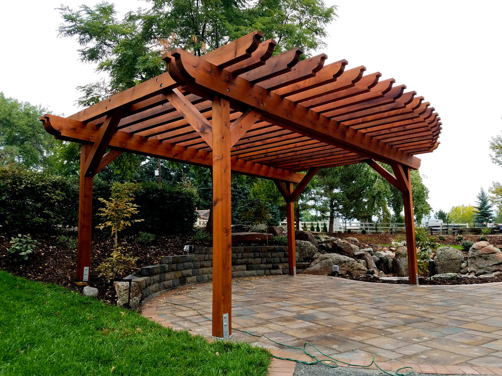 This is an example of a transitional landscaping in Denver.