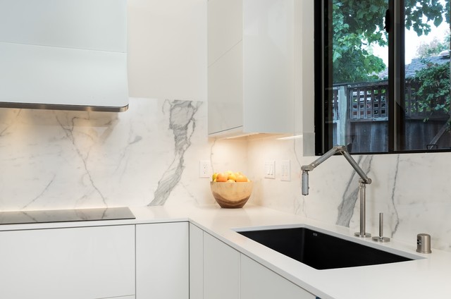Ultra modern New construction contemporain-cuisine