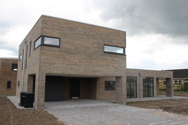 Special huse modern-utility-room