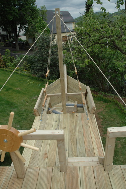 Ahoi Cooles Piratenschiff Fur Den Garten Maritim Koln Von