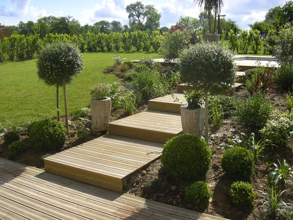 Aménagement de terrasse pour une chaumière