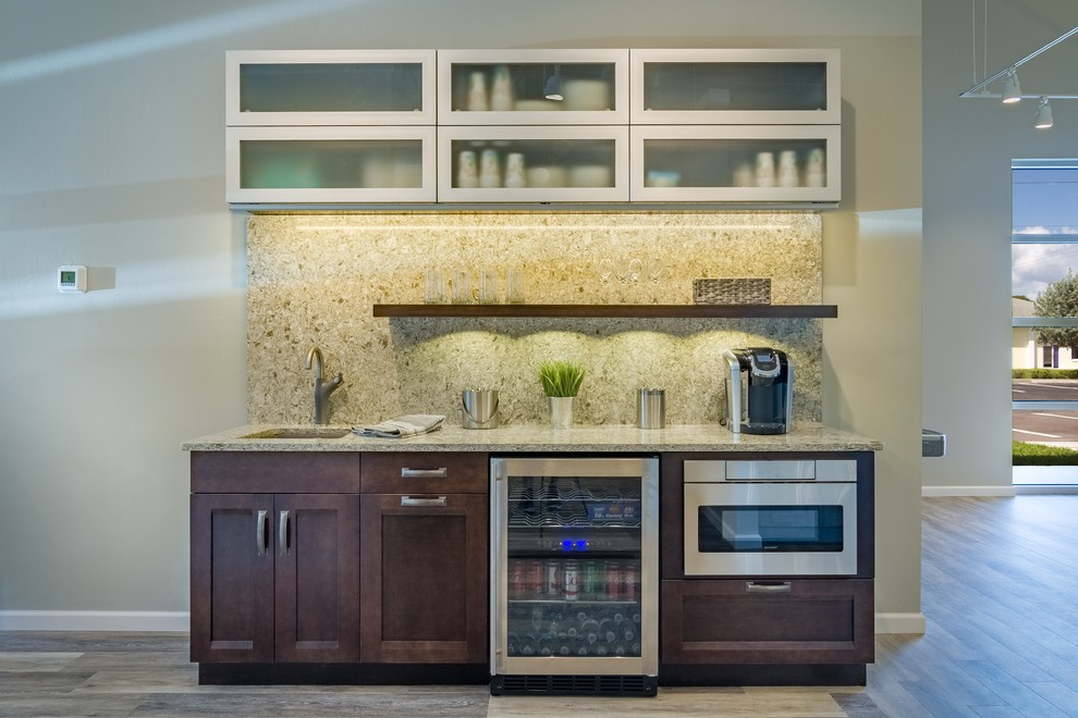 Home design - transitional home design idea