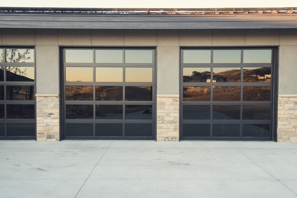 Home design - modern home design idea in Denver