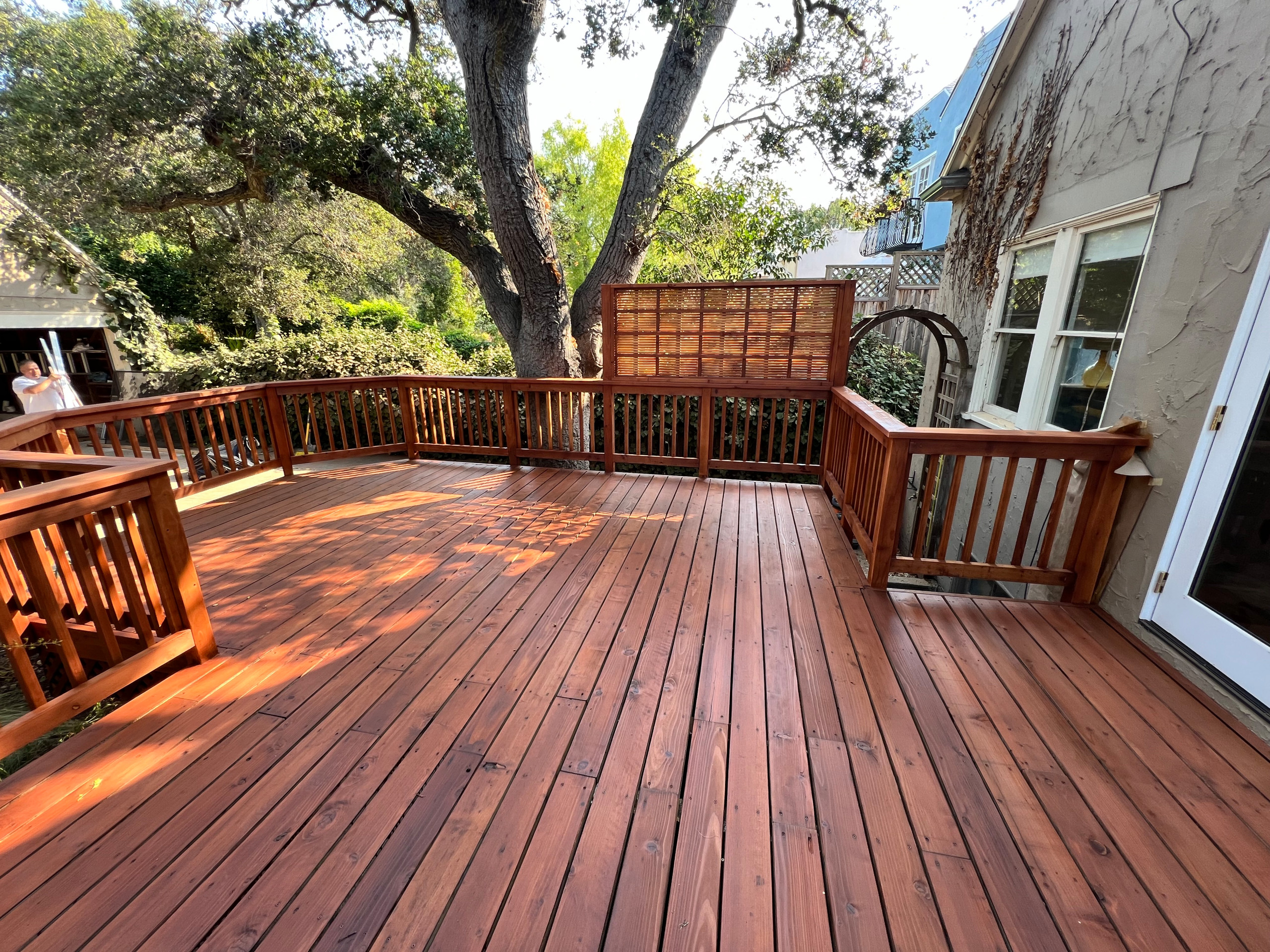The Art Privacy - Deck Refurbish and Custom Privacy Screen