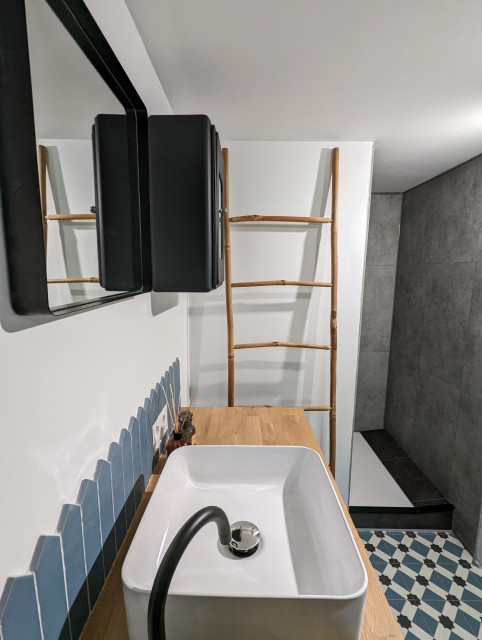 Projet LP modern-bathroom