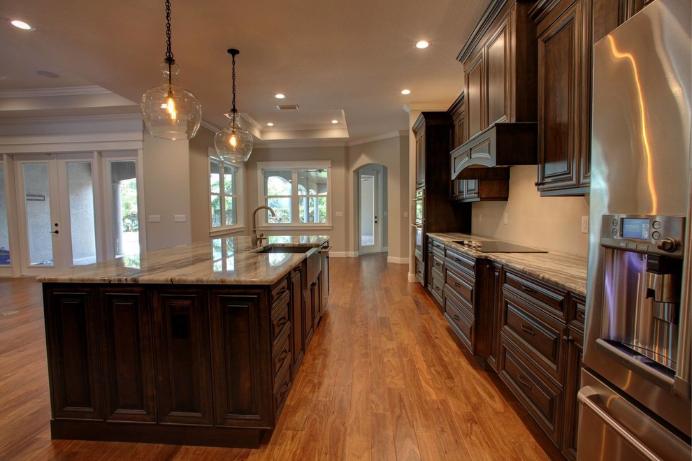 Kitchen - kitchen idea in Tampa