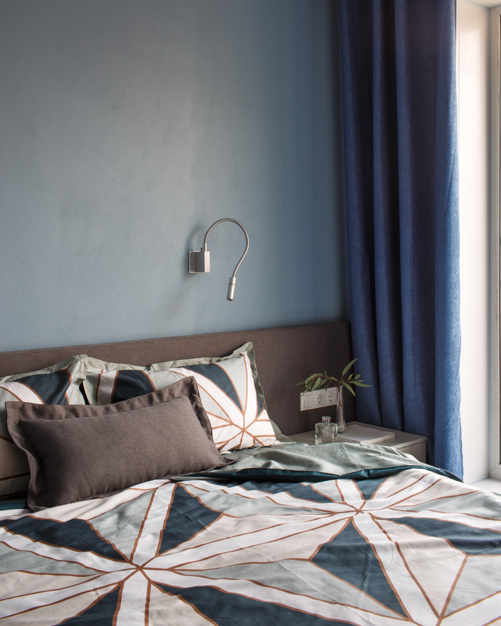 Маленькая и Уютная