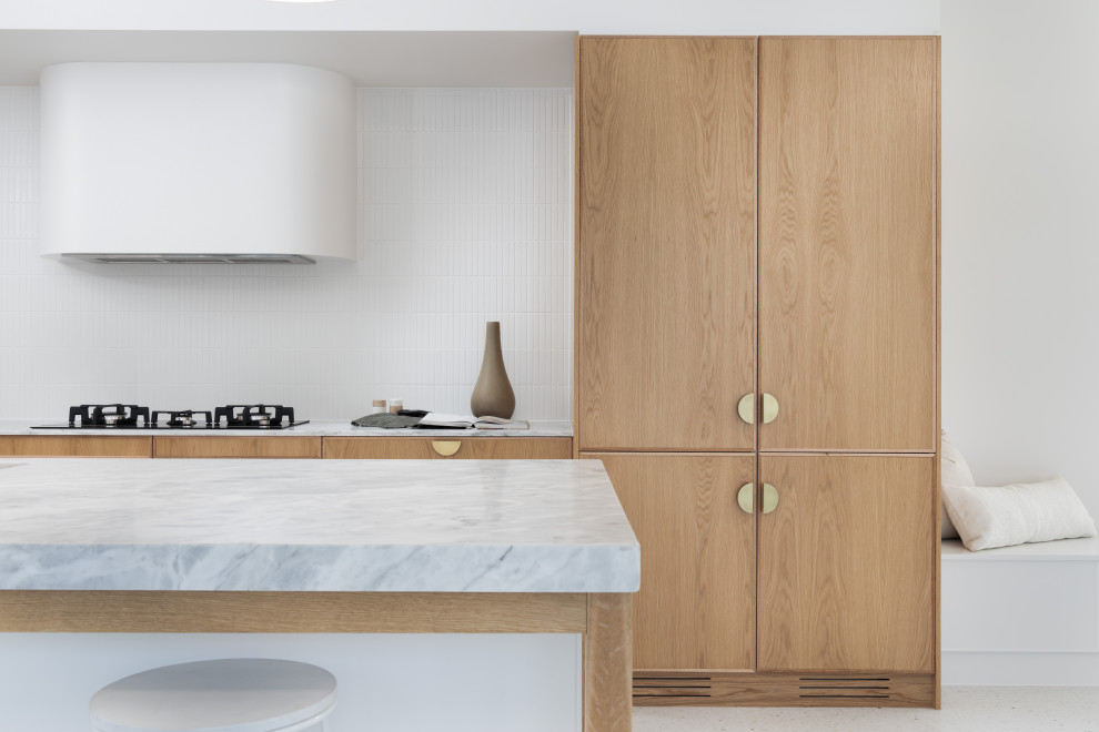 La Banos - Mediterranean - Kitchen - Brisbane - by KjK Interiors