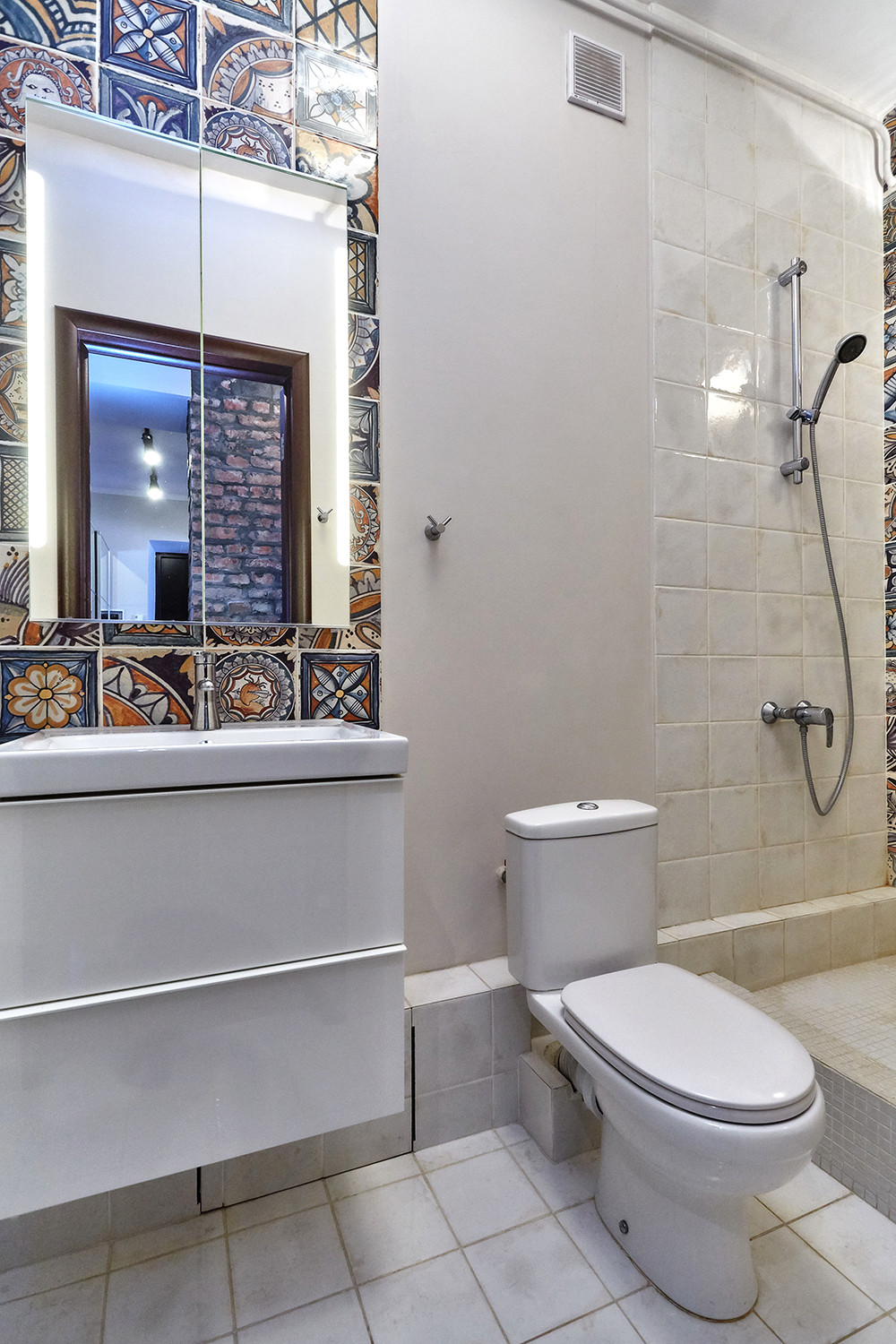 042 Квартира