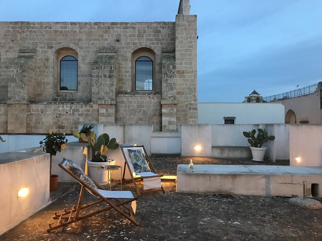 Palazzotto in Puglia shabby-chic-style-deck