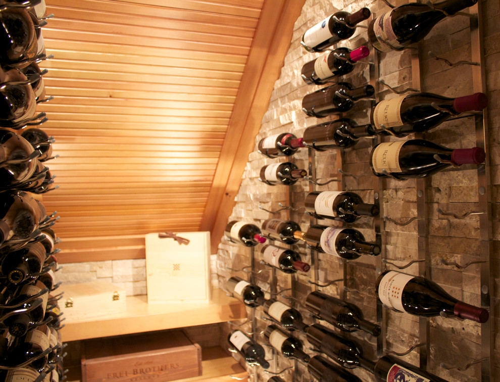Design ideas for a contemporary wine cellar in Detroit.