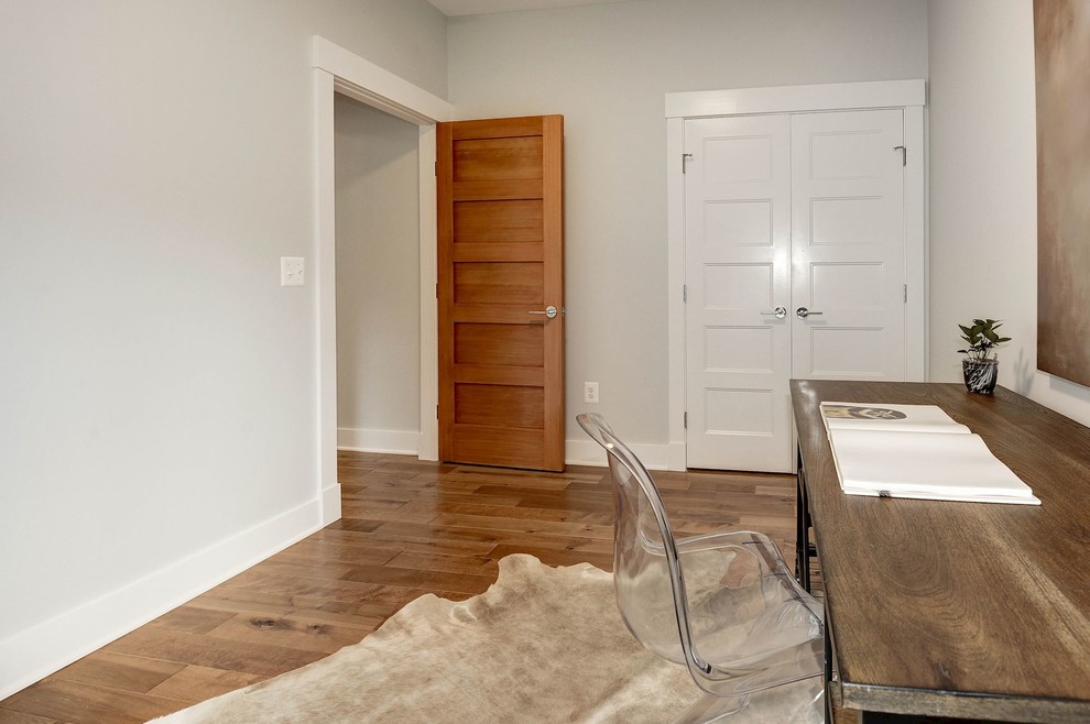 Example of a transitional home design design in DC Metro
