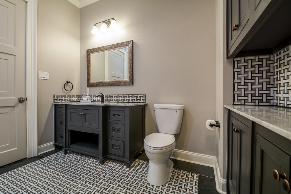 Home design - transitional home design idea