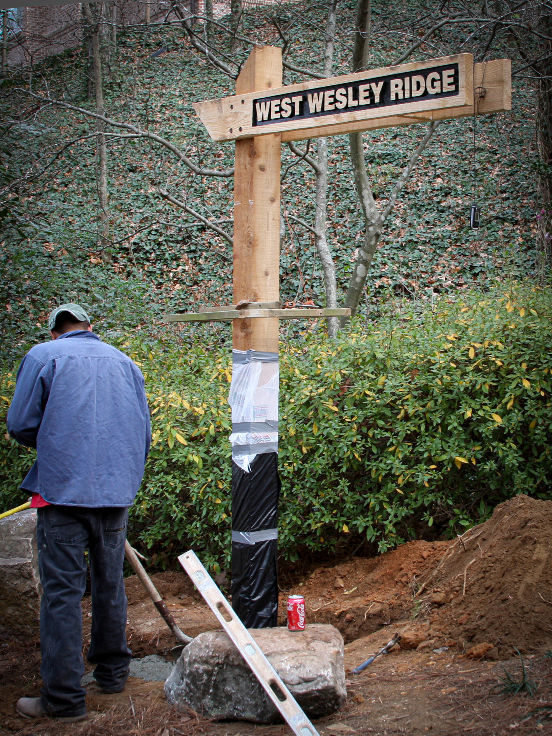 column sign