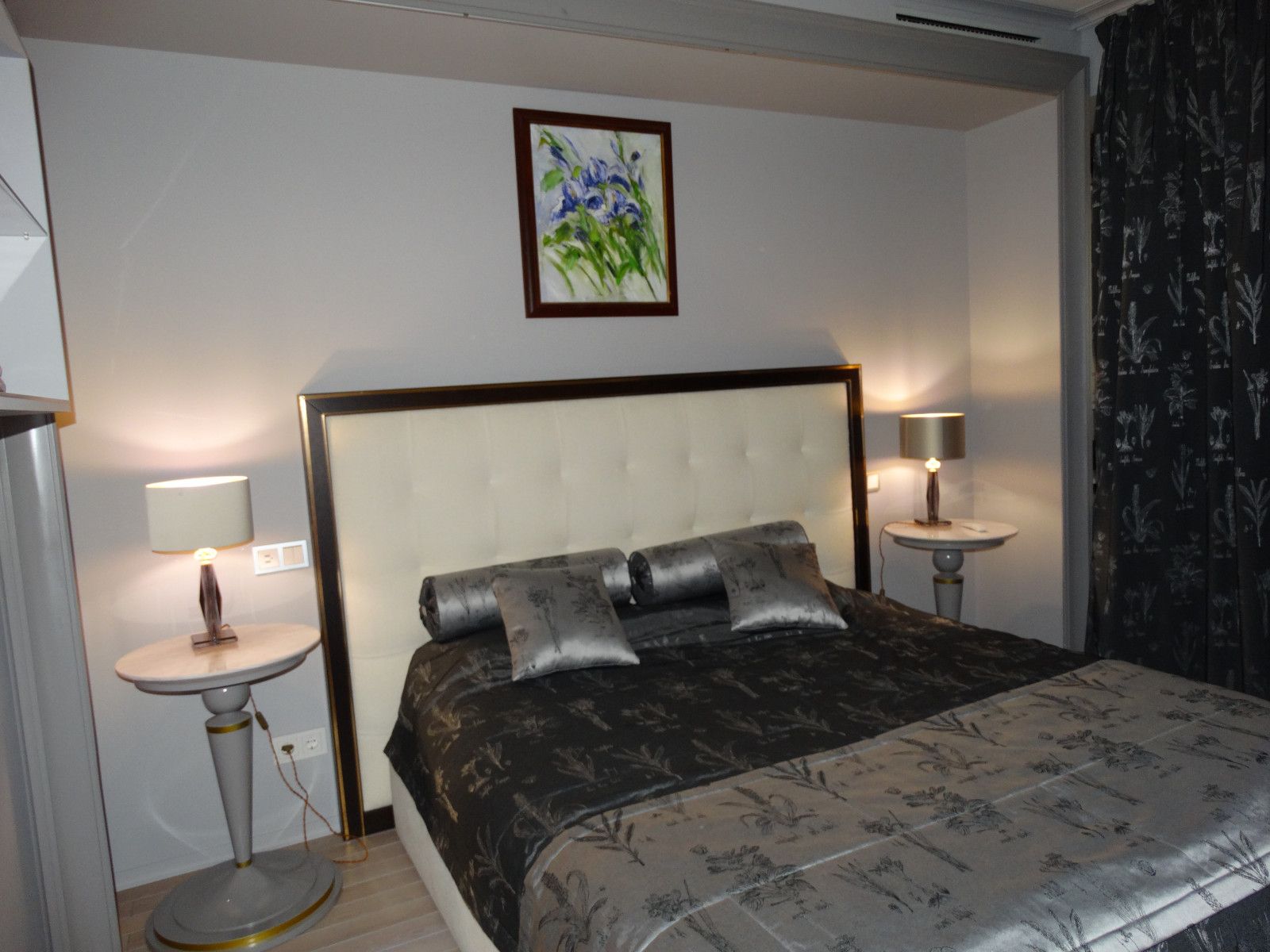 Квартира 70 м2 оттенки серого