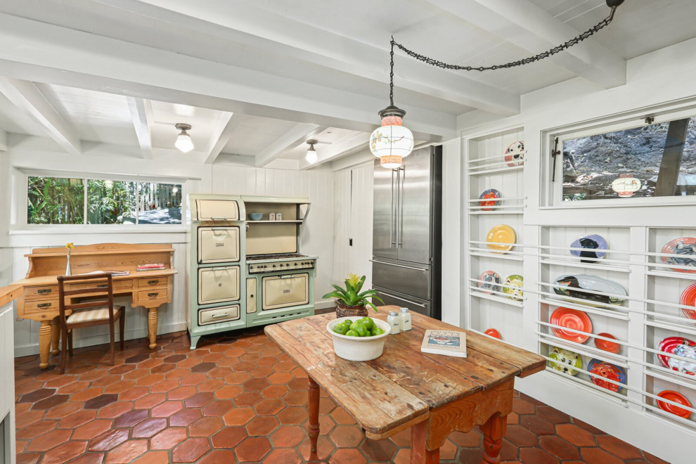 A kitchen with personality | Houzz Forum