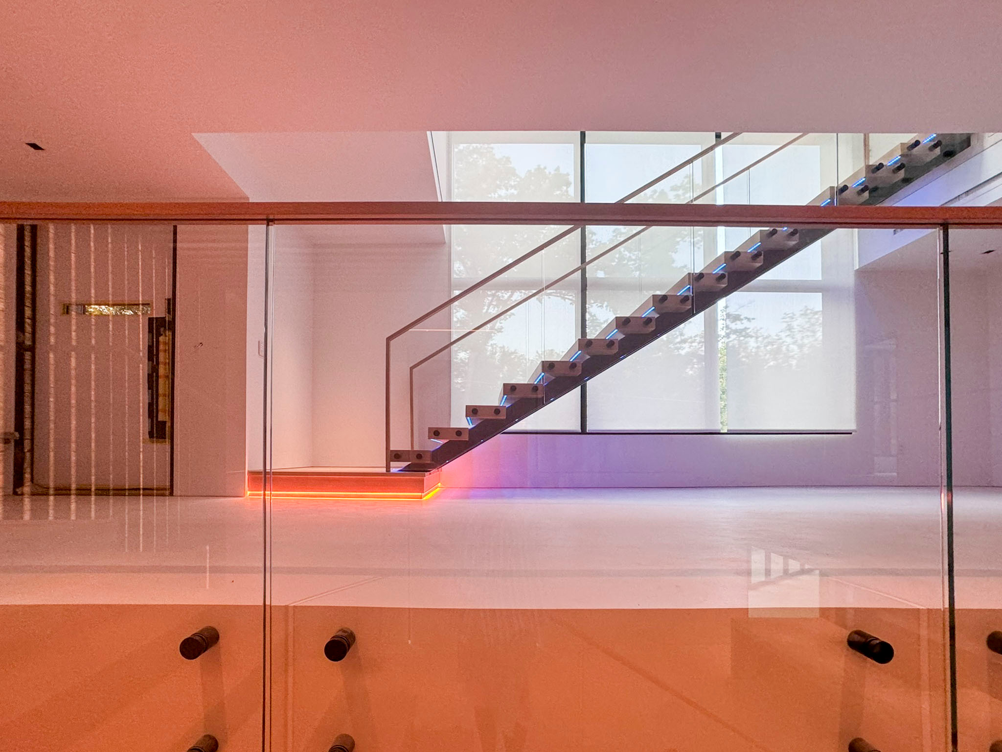 126_Visually Open and Light Contemporary Staircase, Mclean, VA 22102