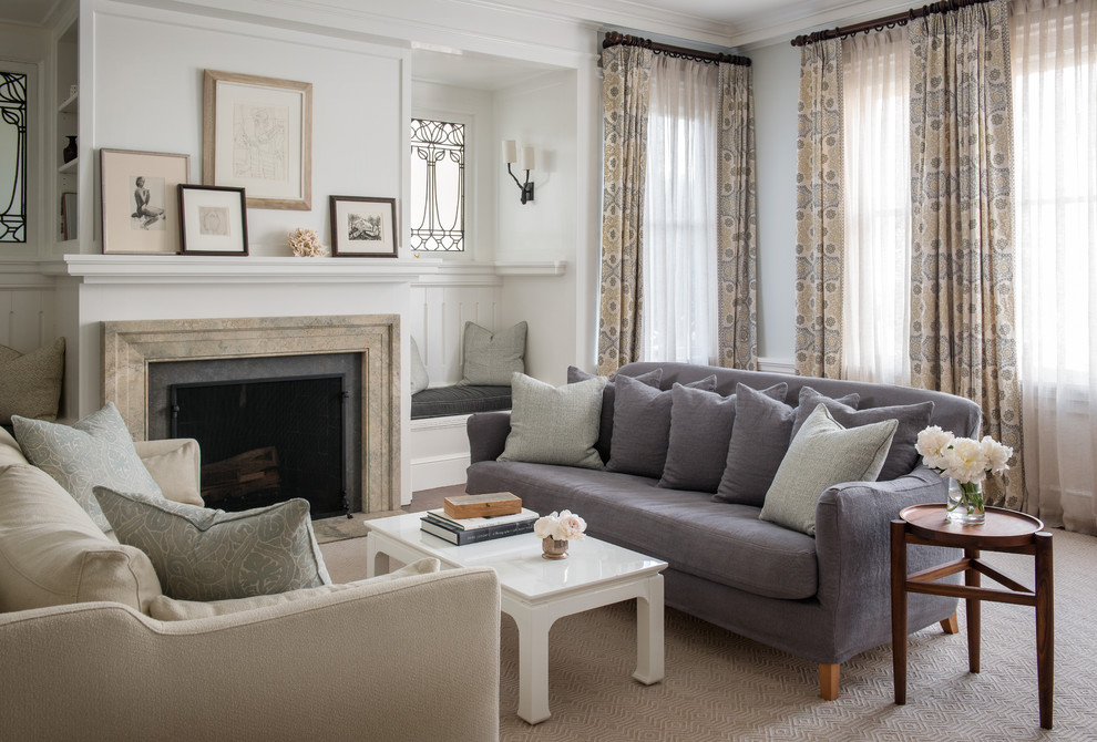 This is an example of a transitional living room in San Francisco.