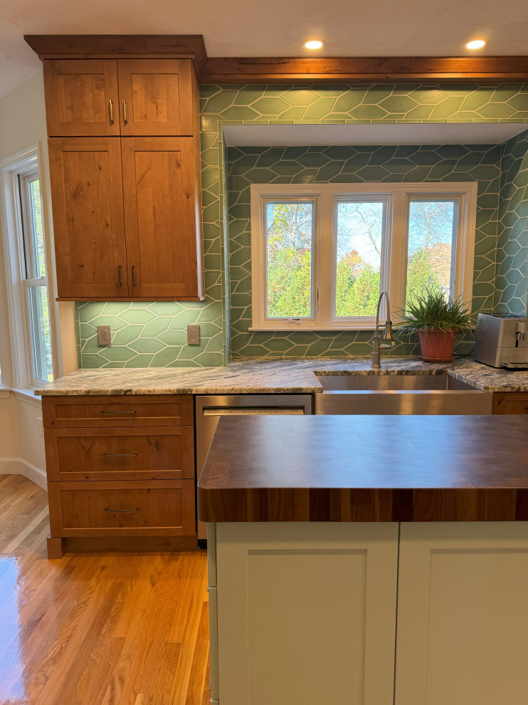 6420 - Rustic Alder Pecan & Slow Green