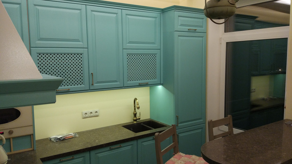 Проект кухни с фасадной частью из дуба