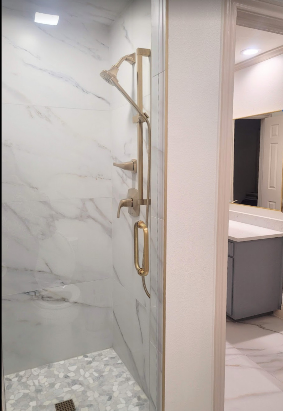 Contemporary Bathroom Remodel