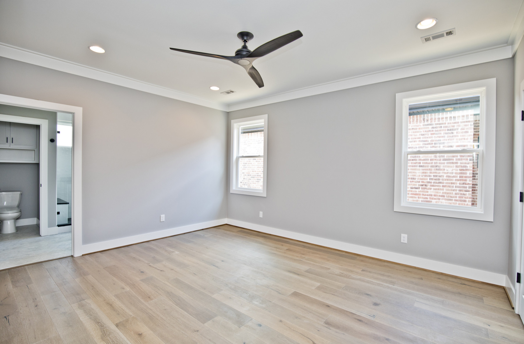 SV844_ 5205 S Brookmere St