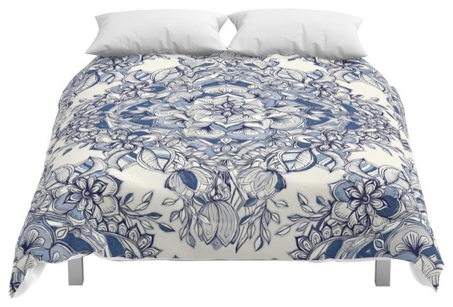 Floral Diamond Doodle In Dark Blue And Cream Comforter Tropical
