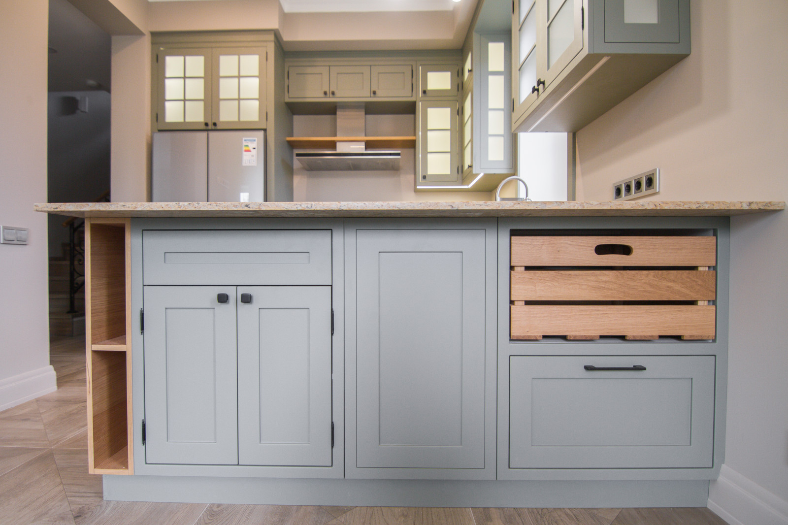 Английская кухня шейкер в Подмосковье