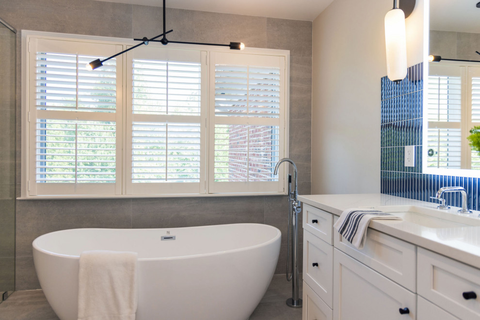 Bathroom - transitional bathroom idea in DC Metro