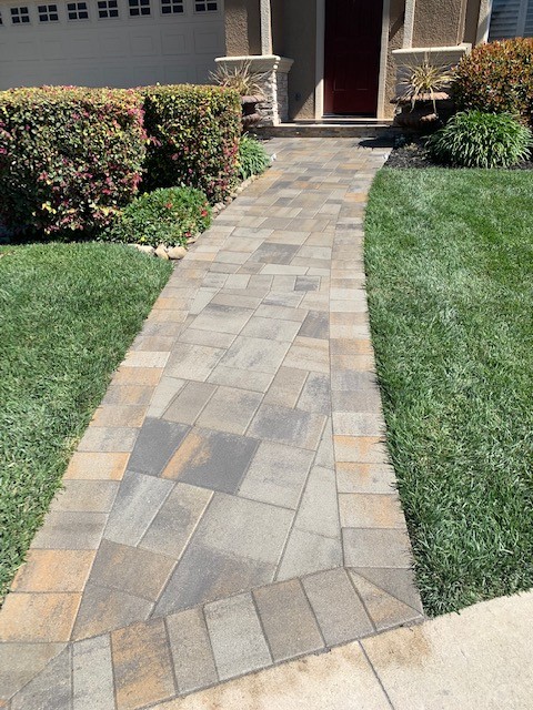 Fremont Pavers