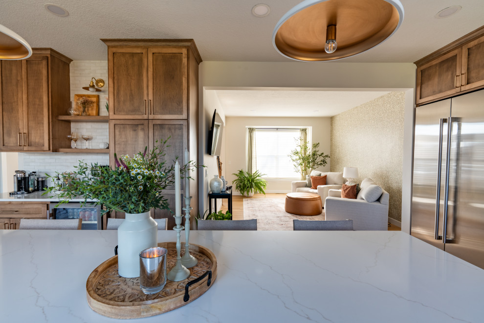 Inspiration for a transitional home design remodel in Minneapolis