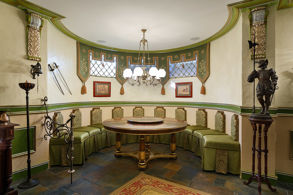 Дом в пригороде Санкт-Петербурга