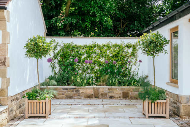 Arts and Crafts Garden klassisk-uteplats