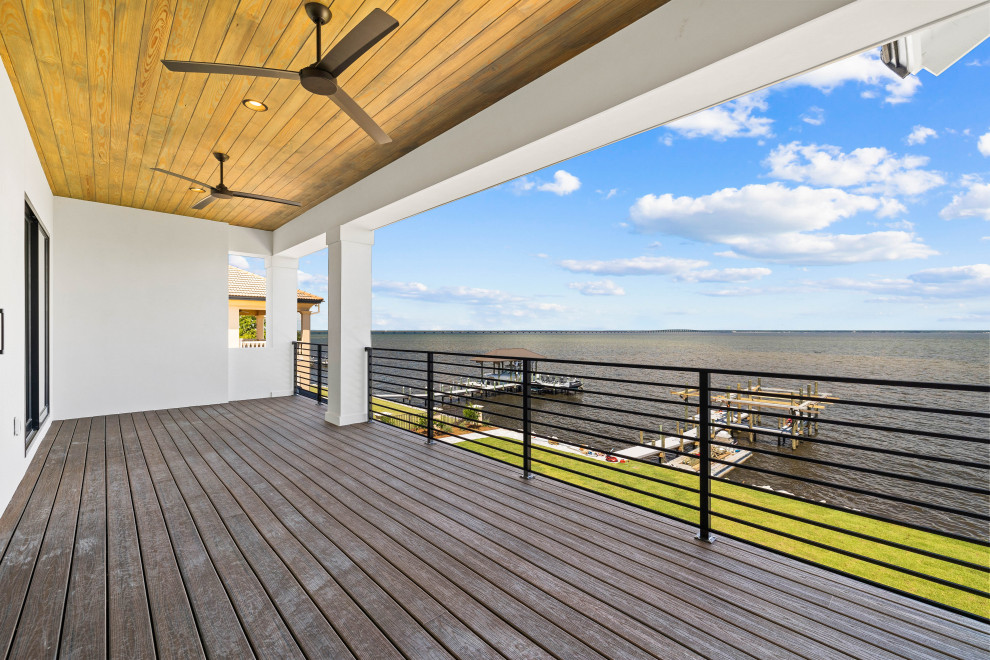 Destin's Luxury Bayfront