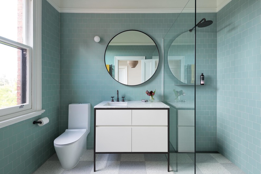 Photo of a transitional bathroom in Melbourne.