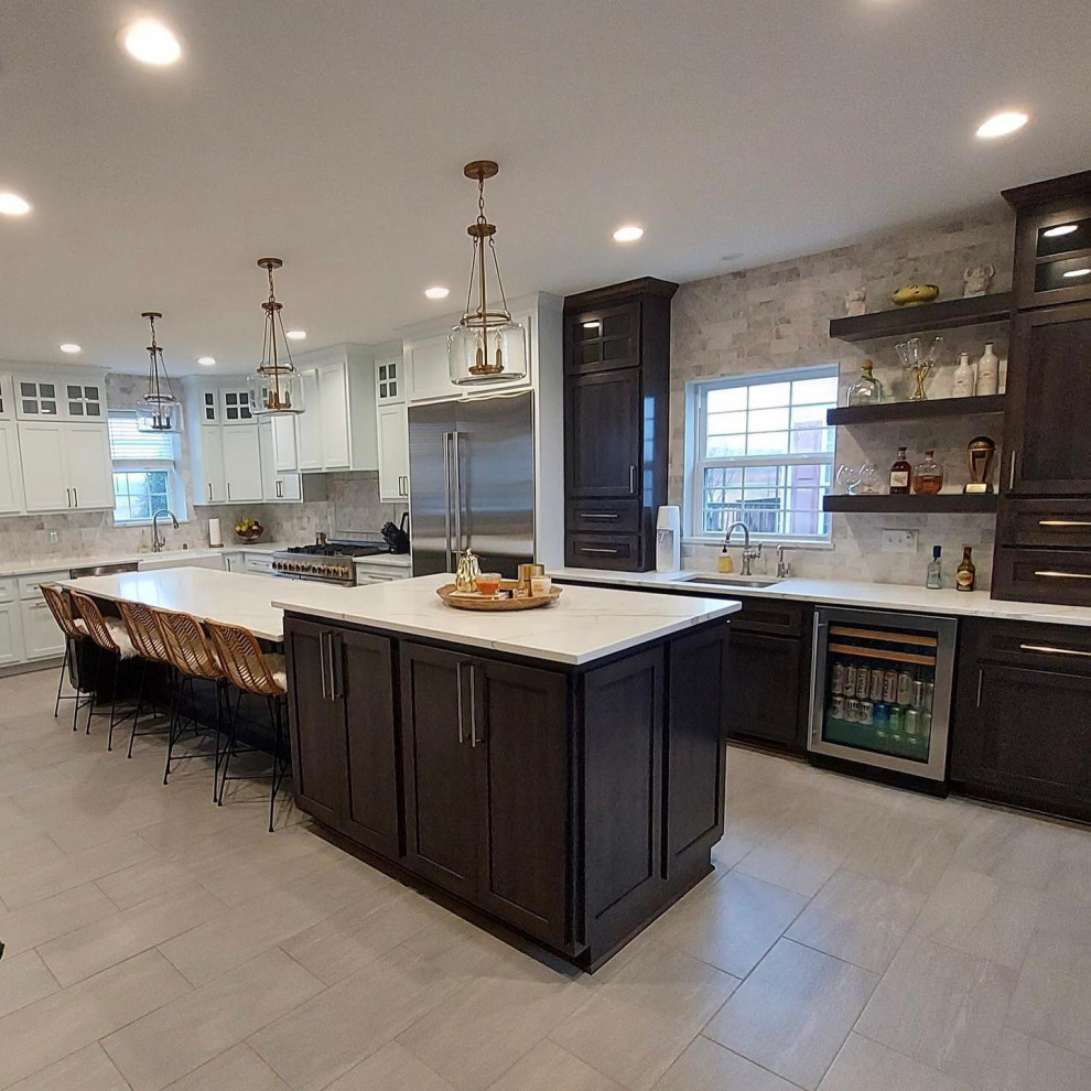 Example of a transitional kitchen design in Milwaukee