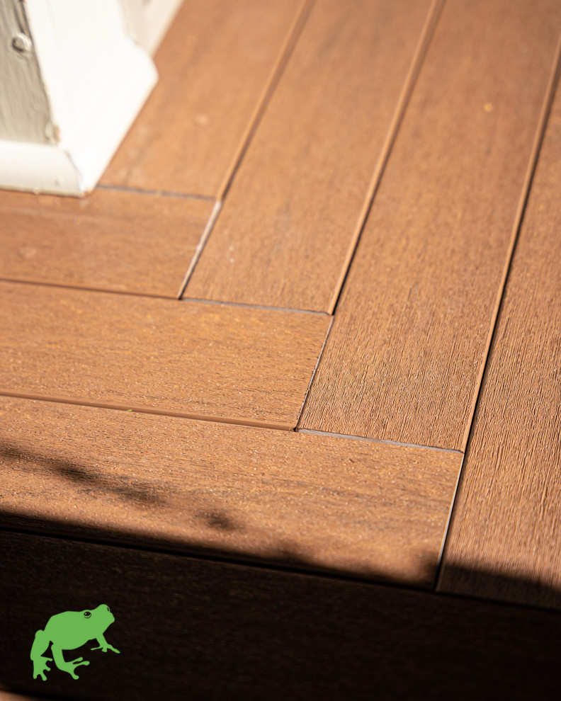Reston Porch Advanced PVC Azek Vintage