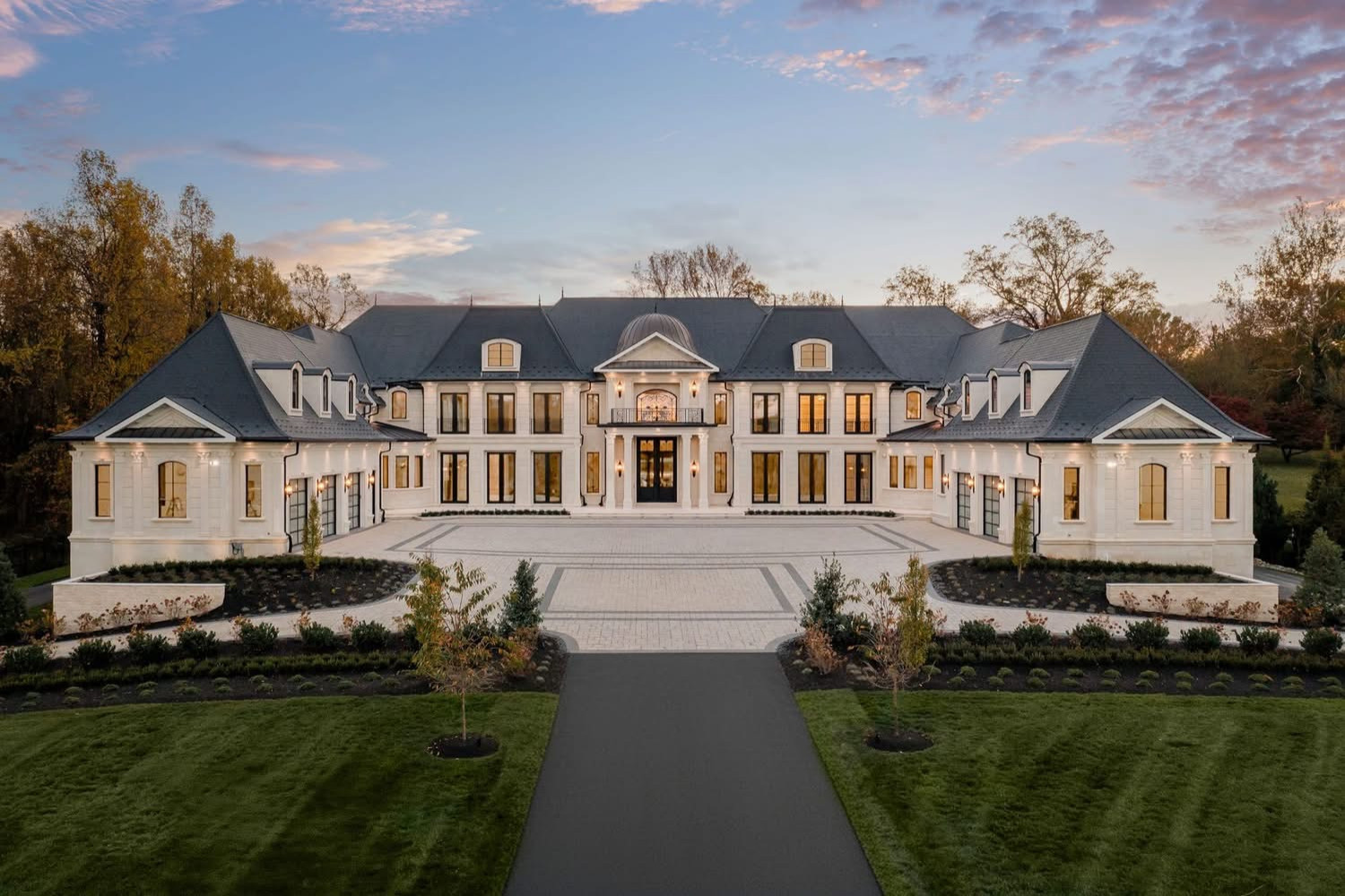 The New American Château — A Potomac, MD Estate