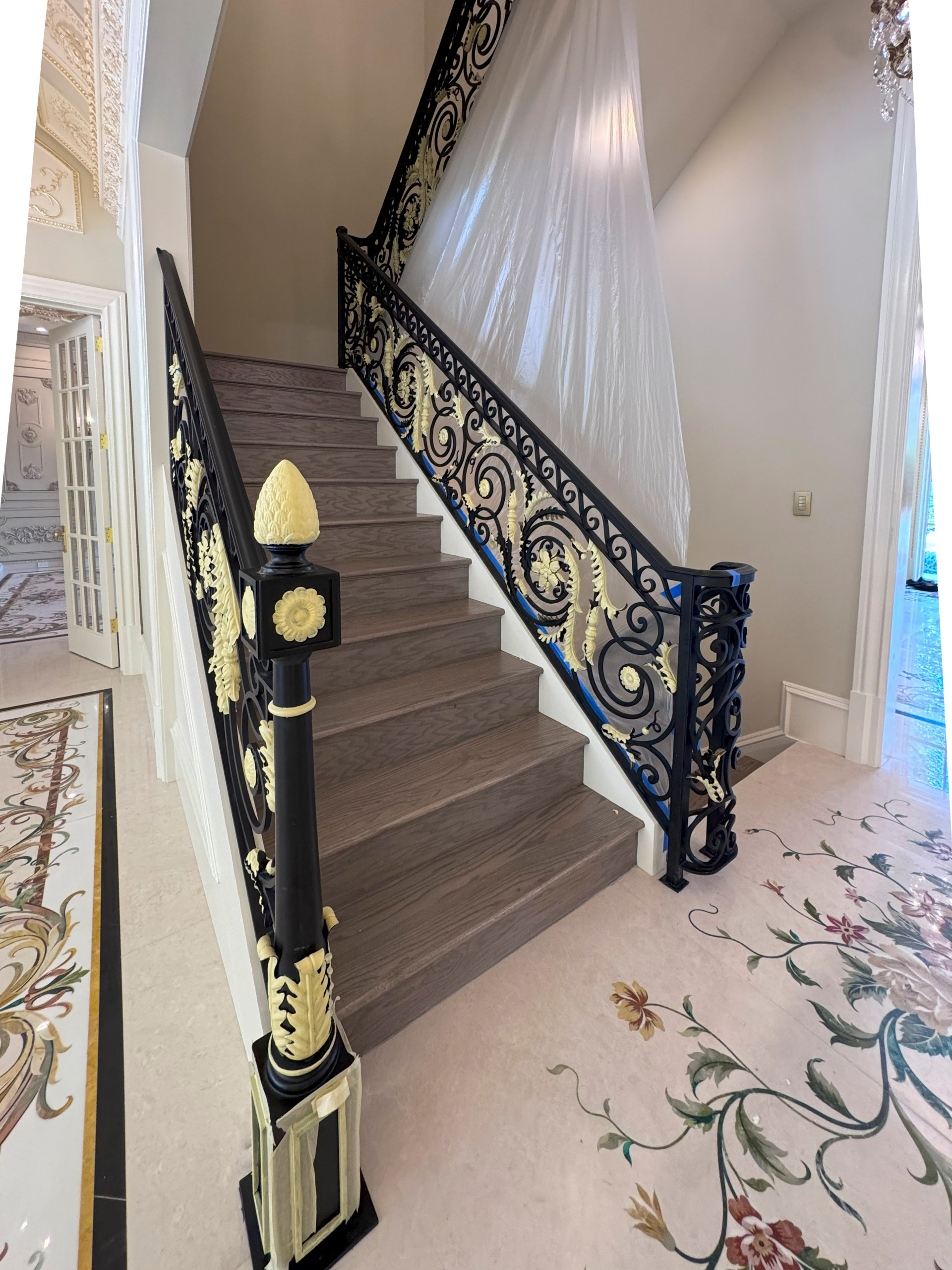 135_Vibrant Staircase with Touch of Historic Grandeur, Great Falls, VA 22066