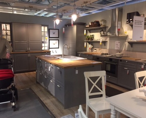 IKEA bodbyn grey kitchen - wall paint