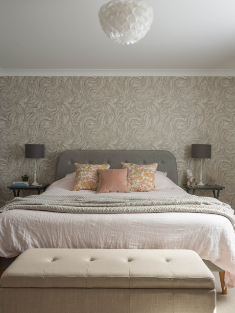 Master bedroom modern-bedroom