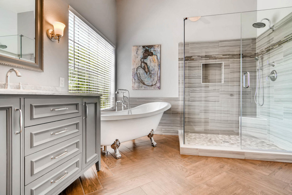 Modern Bathroom