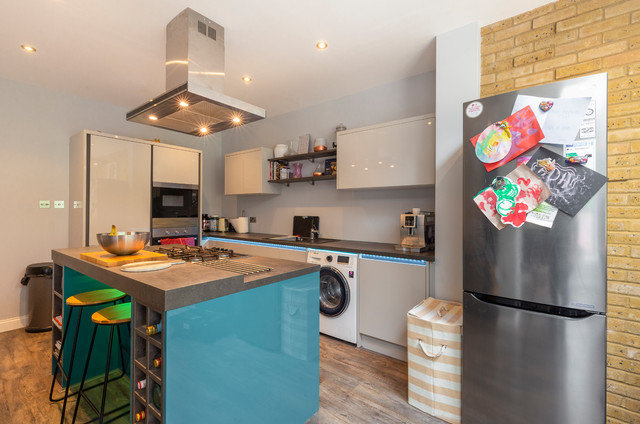 Extension Kitchen To Patio With Large Bi Fold Door