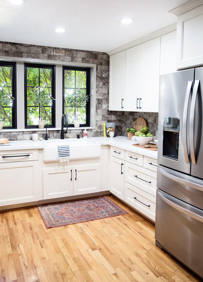 Inspiration for a transitional kitchen remodel in Phoenix