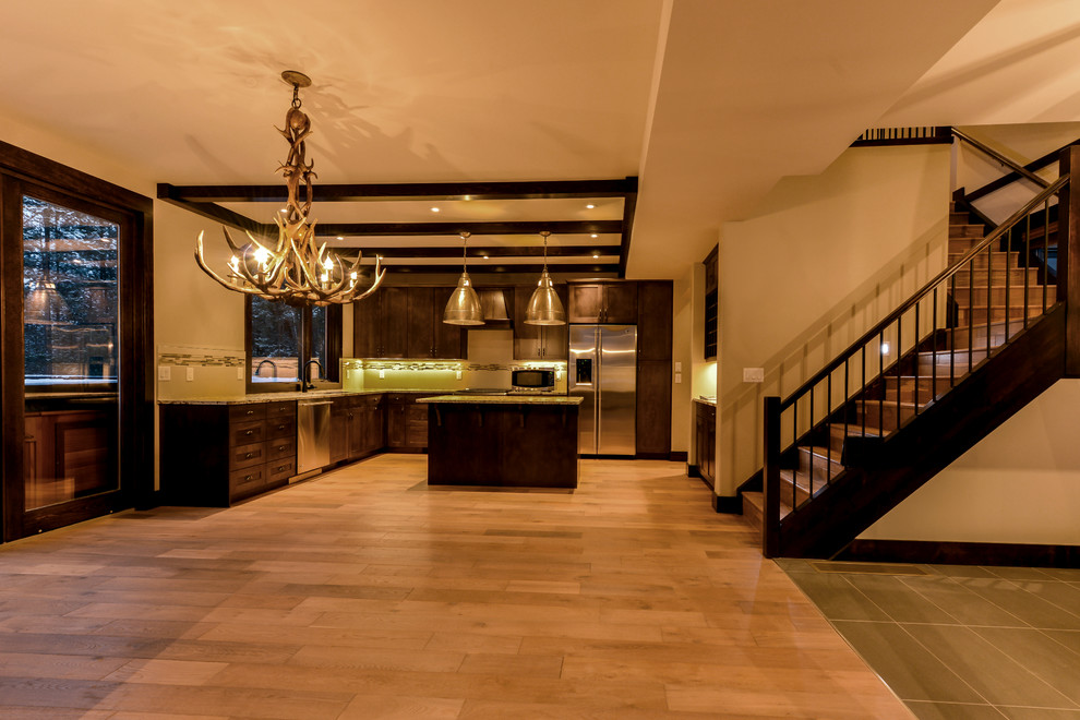 Kitchen - rustic kitchen idea