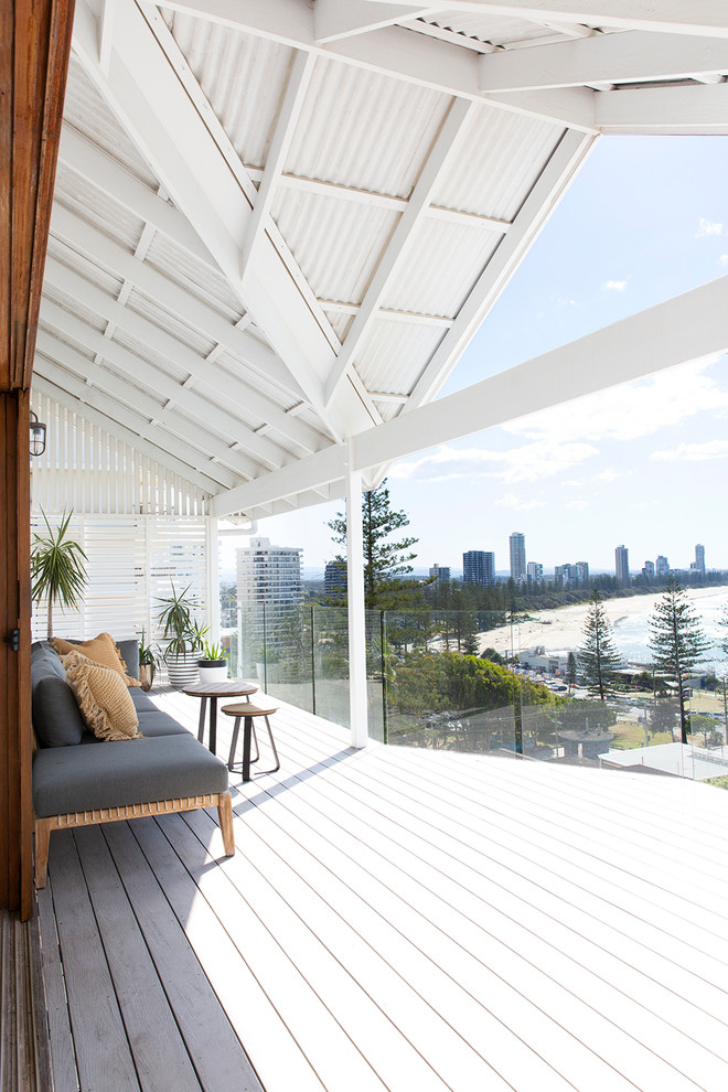 Photo of a beach style deck in Gold Coast - Tweed.