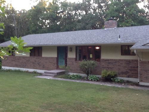 HELP with curb appeal for my ugly duckling dated 1980's ranch